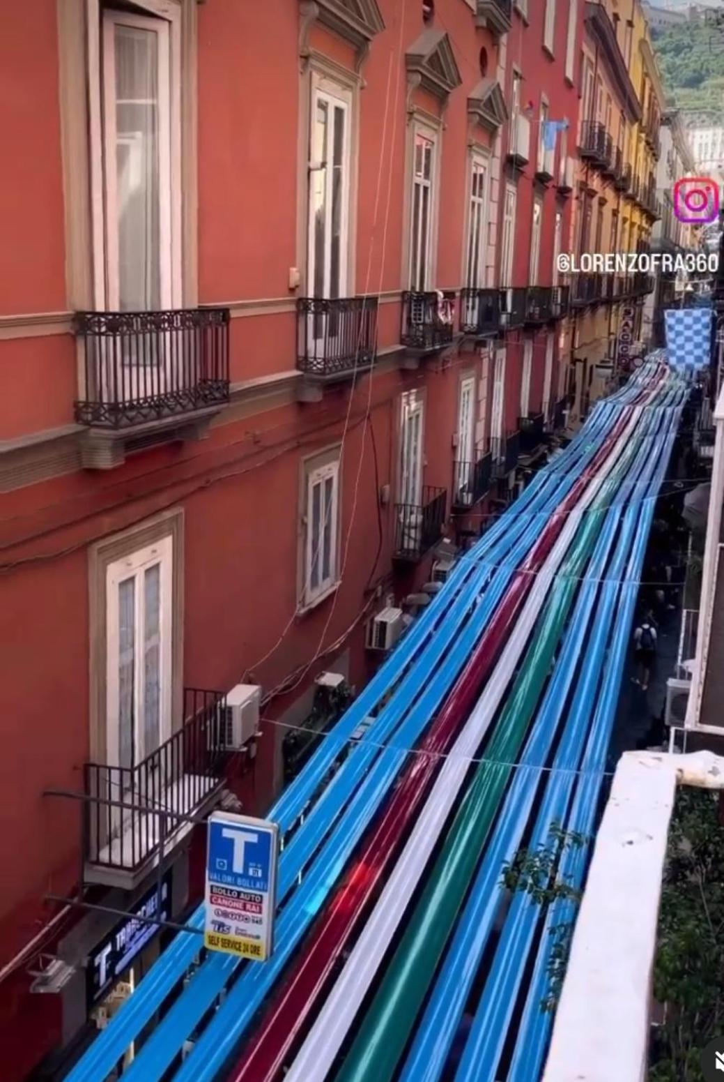 B&B Il Balconcino A Santa Chiara Napoli Dış mekan fotoğraf