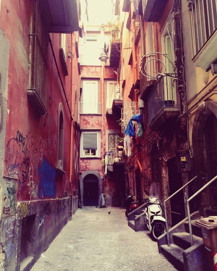 B&B Il Balconcino A Santa Chiara Napoli Dış mekan fotoğraf
