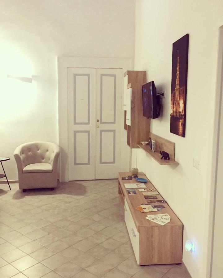 B&B Il Balconcino A Santa Chiara Napoli Dış mekan fotoğraf