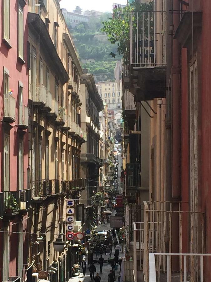 B&B Il Balconcino A Santa Chiara Napoli Dış mekan fotoğraf